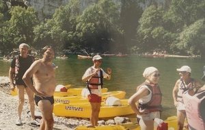 En 2004 , séjour sportif du club en Ardèche , avec ce jour-là une descente de rivière.